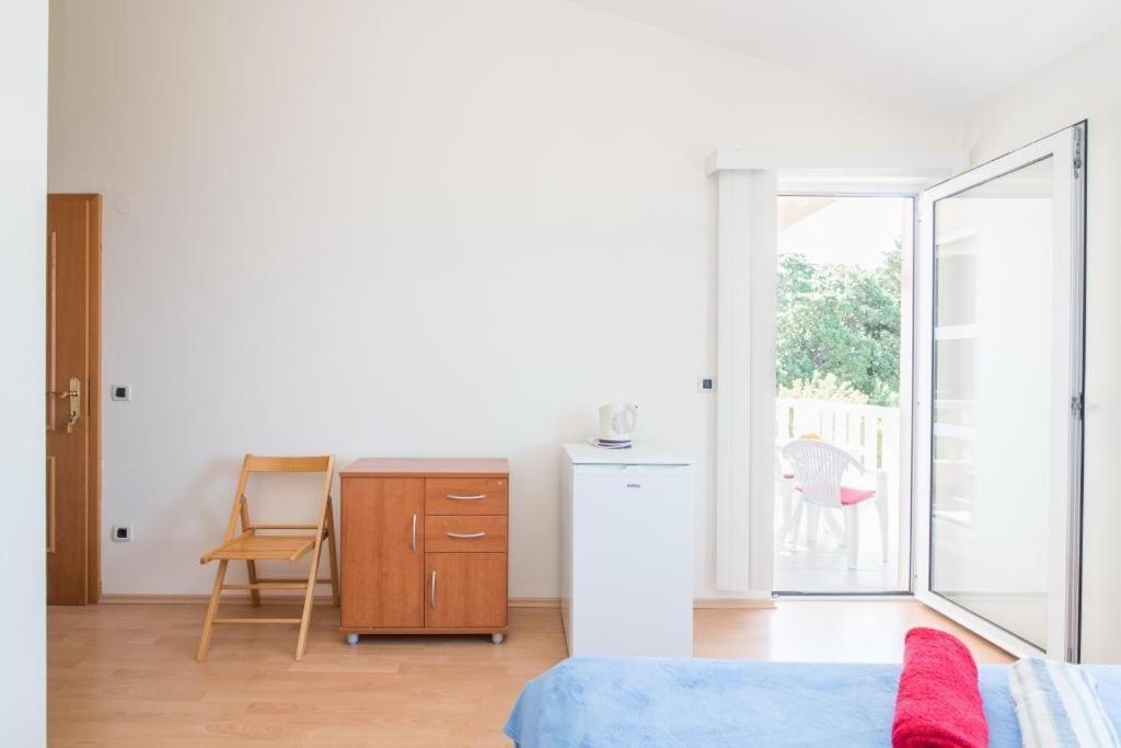 Studio Apartment ブレラ 部屋 写真