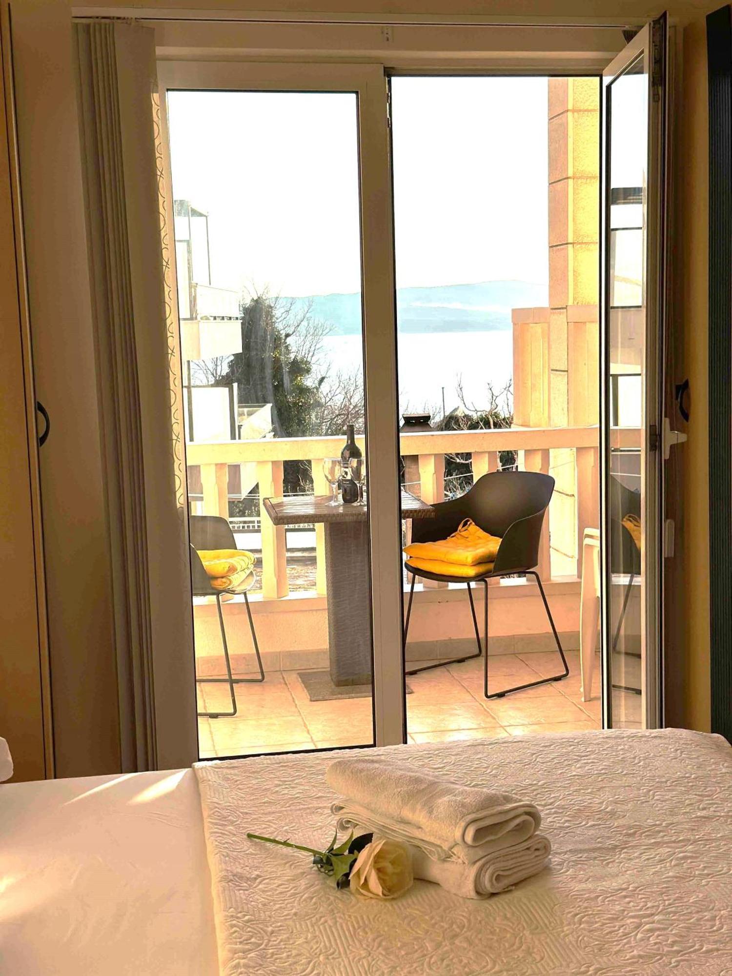 Studio Apartment ブレラ 部屋 写真